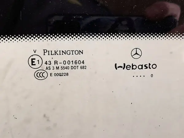 Mercedes-Benz OEM A2077800021 Panoramakatto Etulasit image 6