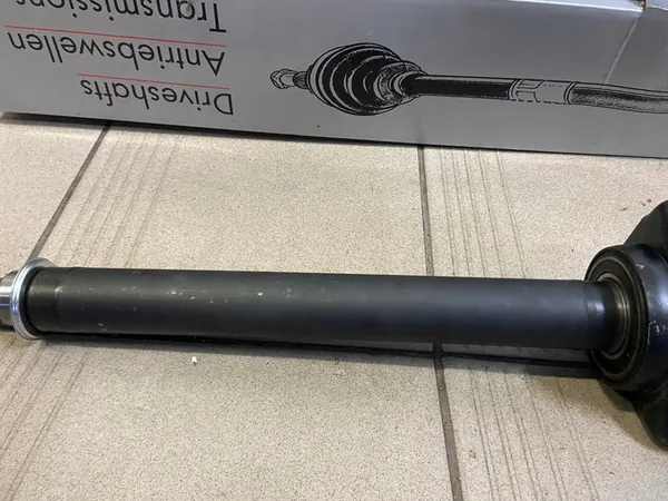 Drivaxel Hart 461 944 image 4