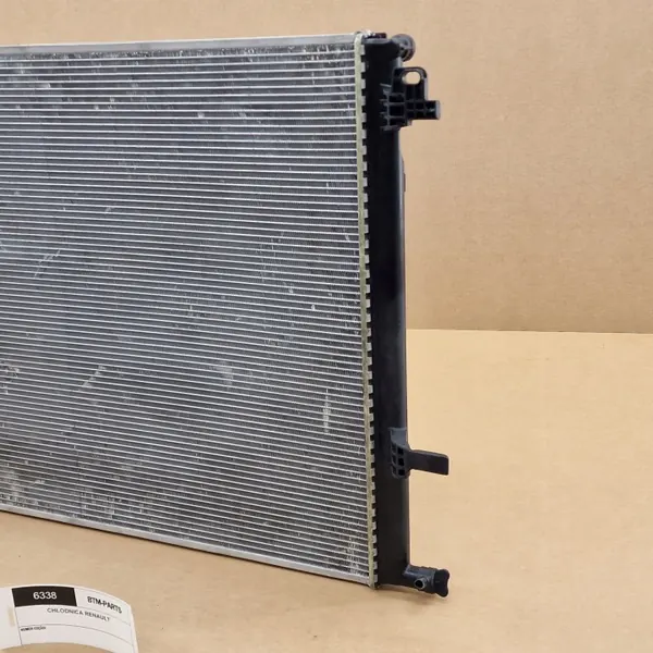 Vesijäähdytin OEM EZ*GM 214607616r - Käytetty image 3
