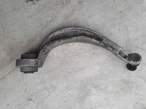 Braccio di Sospensione SWAG Audi A4 A5 A6 A7 Q5 8K0407694F image 2