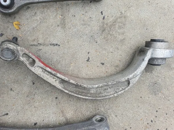 Braccio di Sospensione SWAG Audi A4 A5 A6 A7 Q5 8K0407694F image 4