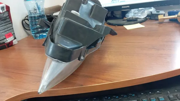 Farol esquerdo Depo para Renault Megane image 6