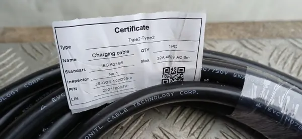 Câble de charge EV OEM 202306262161 32A/480V d'occasion image 9