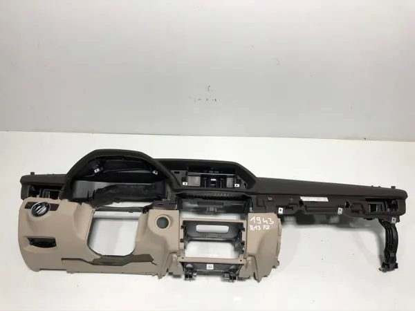 OEM KOKPIT DESKA ROZDZIELCZA MERCEDES E W212 LIFT image 2