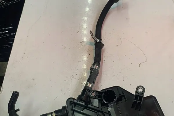 Tampa de válvula JEEP RENEGADE OFF-ROAD 1.4L gasolina image 2