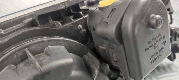 Farol dianteiro esquerdo Xenon RENAULT LAGUNA II image 7