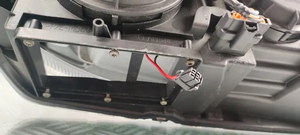 Farol dianteiro esquerdo Xenon RENAULT LAGUNA II image 8