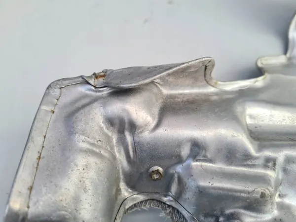 Värmeskydd katalysator Opel Astra K 1.6 Turbo OEM 55590435 image 5