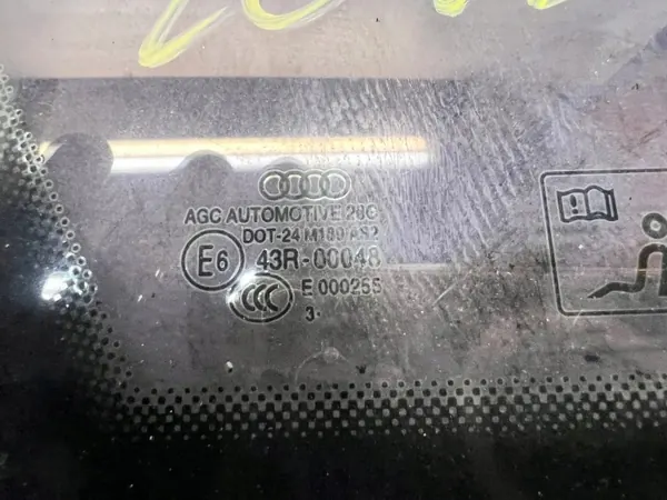 Gebruikte OEM SZYBA KAROSERYJNA LEWY TYŁ CHROM FOLIA Audi Q3 8U image 4
