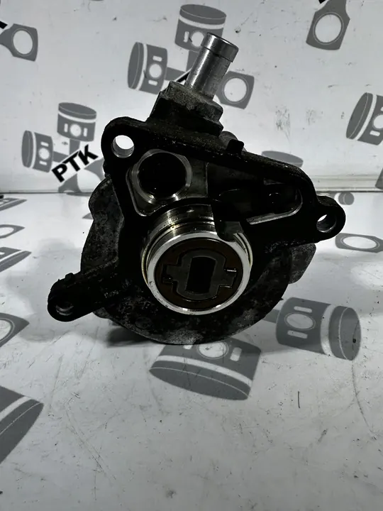 Imupumppu Volkswagen Porsche Audi 03H145100C image 3