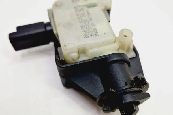 Tappo carburante CITROËN C4 II (B7) 9651690280 image 3