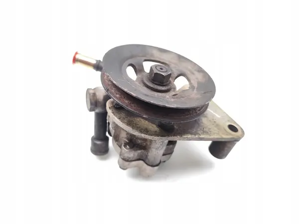 Bomba de direção assistida Nissan Navara 2.5 D 4x4 Diesel 2003 OEM image 4