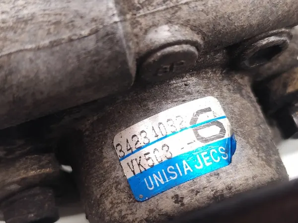 Bomba de direção assistida Nissan Navara 2.5 D 4x4 Diesel 2003 OEM image 7