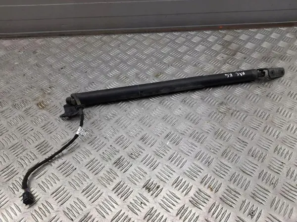 Actuador de portón Porsche Macan OEM 95B827851B image 2