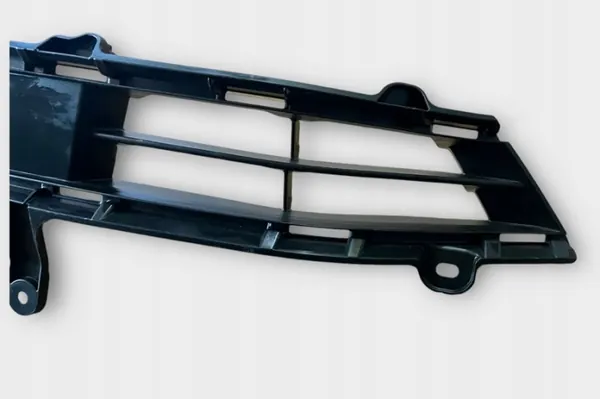 Grille Toyota Prius V 2023 OEM 53141-47040 Occasion image 4