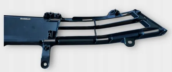 Grille Toyota Prius V 2023 OEM 53141-47040 Occasion image 7