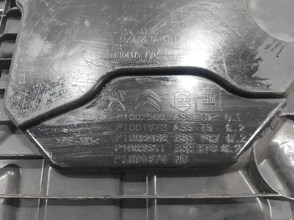 Réservoir AdBlue Peugeot 308 5008 II C4 Opel P1002560 image 2