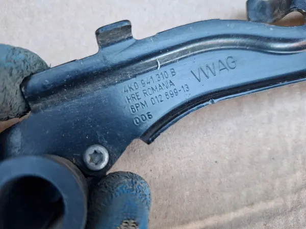 Audi A6 C8 Bakre högra nivåsensor 4K0941310B image 4