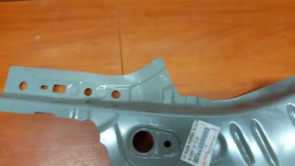 Panel exterior trasero izquierdo OEM 61711-02100 Toyota Auris II image 5