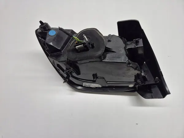 PEUGEOT 208 II Lámpara Trasera Derecha LED Original 19-23 image 6