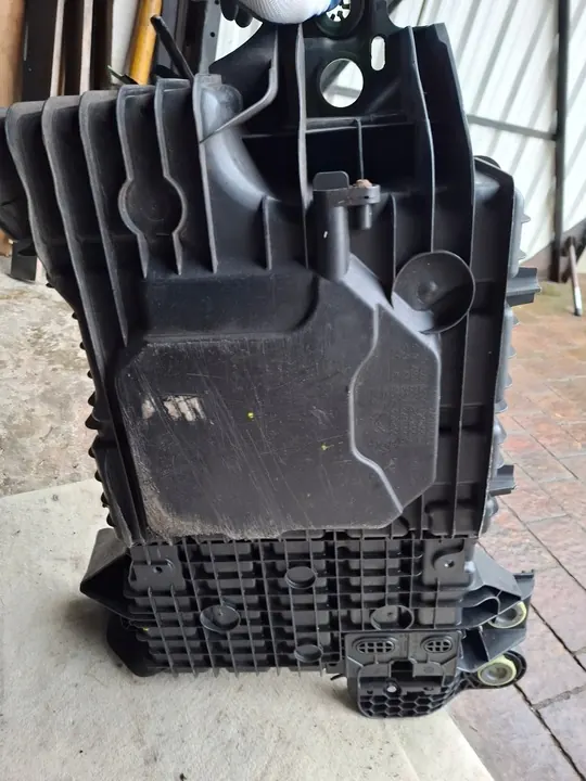 AdBlue Tank PEUGEOT 3008 II P1002560 image 7