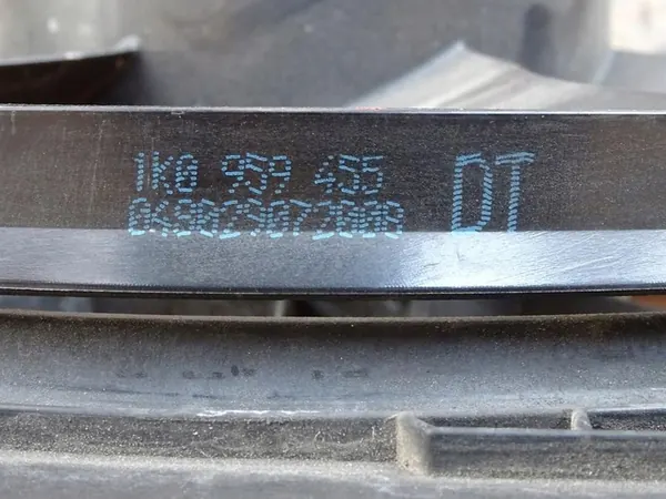 Kylarrubiner AUDI A3 8P GOLF V R32 3.2 V6 image 2