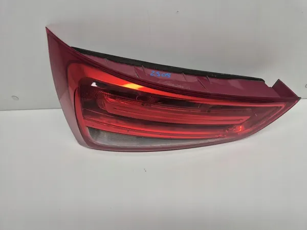AUDI A1 8X Luz Trasera Izquierda Original 8X0945093 image 3
