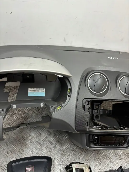 Panneau console airbag OEM CLI22934 pour Seat Ibiza 6J image 3