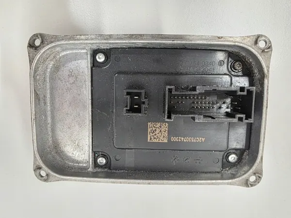 Módulo LED intermitente Mercedes OEM A2479004204 image 3