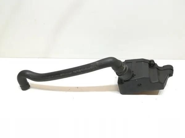 Öljyseparatori VW Bora Golf IV Polo 1.4 1.6 16V 036103464G image 3