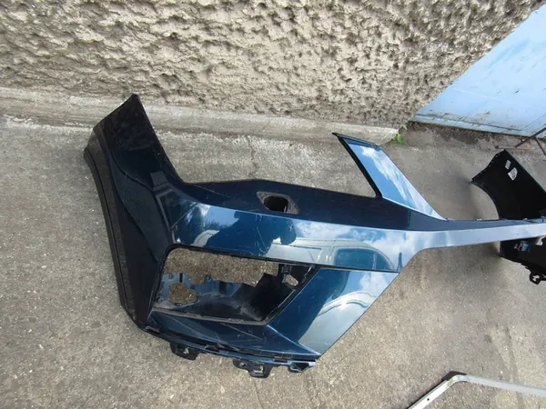 Paraurti anteriore Seat Ateca OE 575807221 image 3