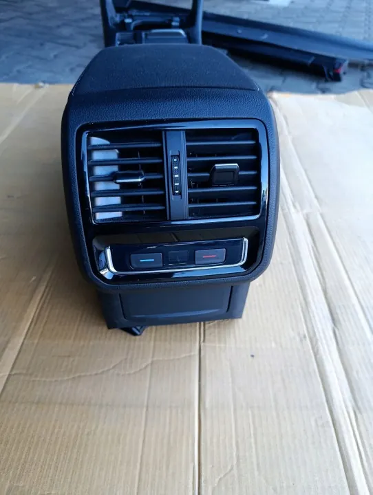 VW PASSAT B8 middenconsole met armsteun OEM image 5