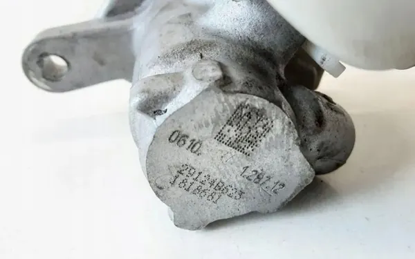 BMW Jarru sylinteri OEM 34336796531 - Käytetty image 3