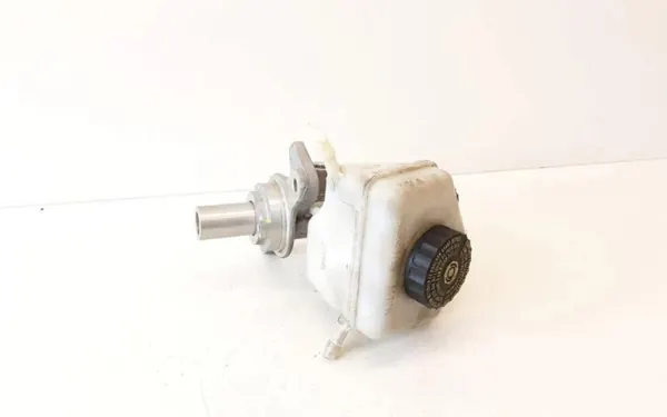 BMW Jarru sylinteri OEM 34336796531 - Käytetty image 4