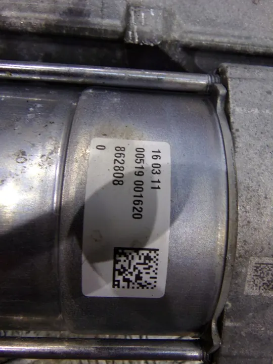 BMW i8 Vaihteisto OEM 6879076 6889423 5000km image 4