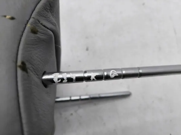 OEM AMD123978 Vänster bakstols huvudstöd BMW 5 E39 image 4