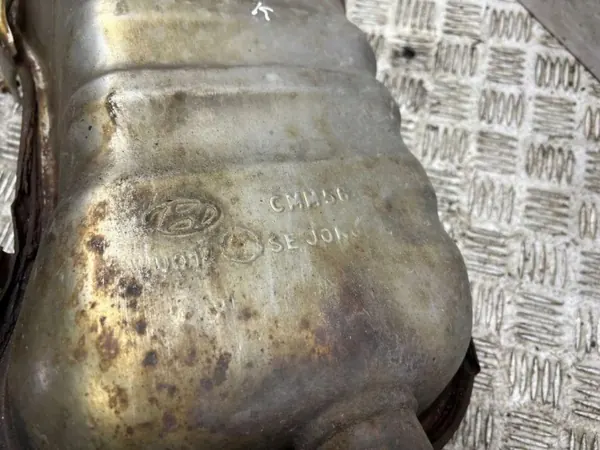 Uitlaatdemper Hyundai Santa Fe 2007 OEM SMM56 image 7