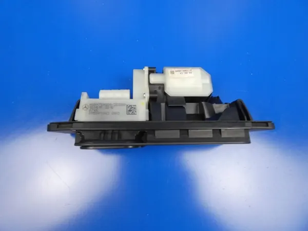 Mercedes-Benz kofferbakhendel OEM A0997500800 image 3