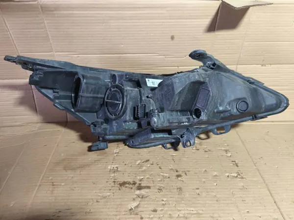 Faro delantero izquierdo Opel Astra V OEM 39077802 image 9