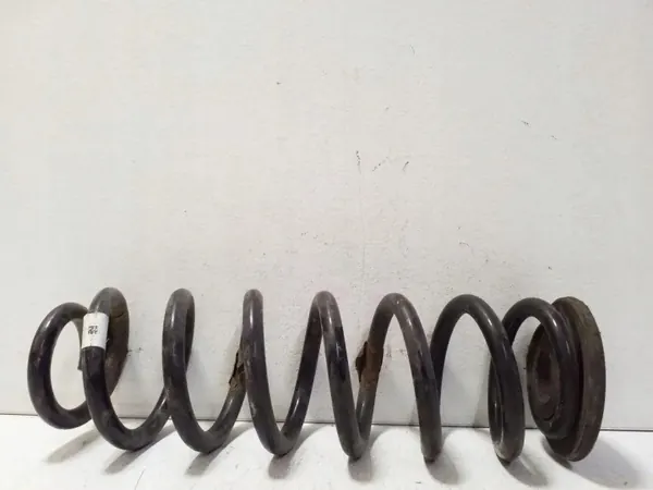 Fjäder bak vänster VW TIGUAN OEM 5QF511115 image 2