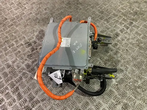 Mitsubishi Outlander 2019 Wechselrichter OEM W005T70272 image 2