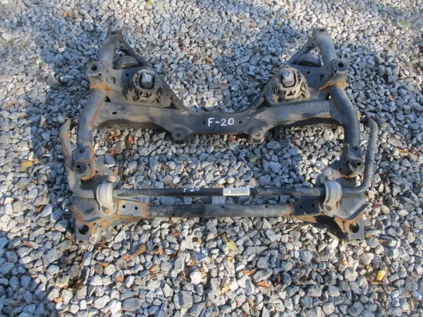 BELKA ZAWIESZENIA SANKI WÓZEK PRZÓD BMW F20 image 4
