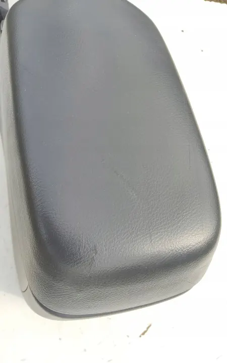 Reposabrazos consola central Toyota RAV4 III Lift OEM 58811-42030 image 5