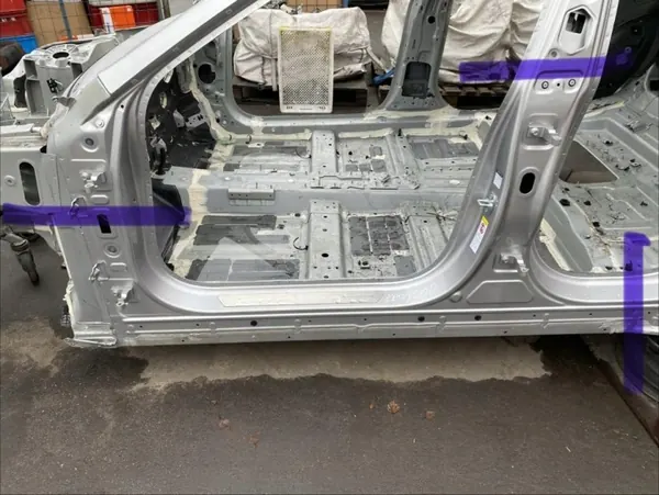 Voorlinker spatbord XPeng P7 2025 OEM 284340 image 2