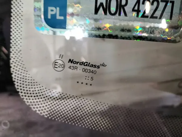 Frontscheibe OEM KOMBI MAZOWSZE für Skoda Octavia I image 4