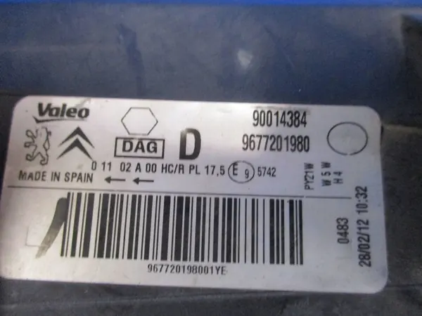 Faros Delantero Derecho Citroen Berlingo III image 10