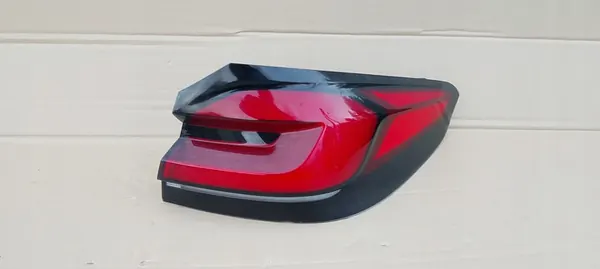 Luz Trasera Derecha BMW 5 G30 LCI 20- LED 63218493812 image 4