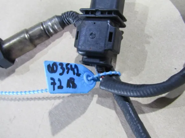 Sensor Lambda Mercedes W220 2.2 CDI OEM 0035427218 image 3