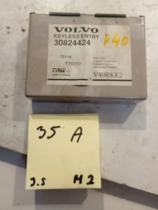 Volvo V40 Keyless Entry -moduuli OEM 30824424 image 2