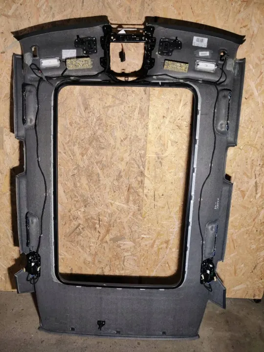 Porsche Macan Plafonnier OEM 95B867501CB - Occasion image 5